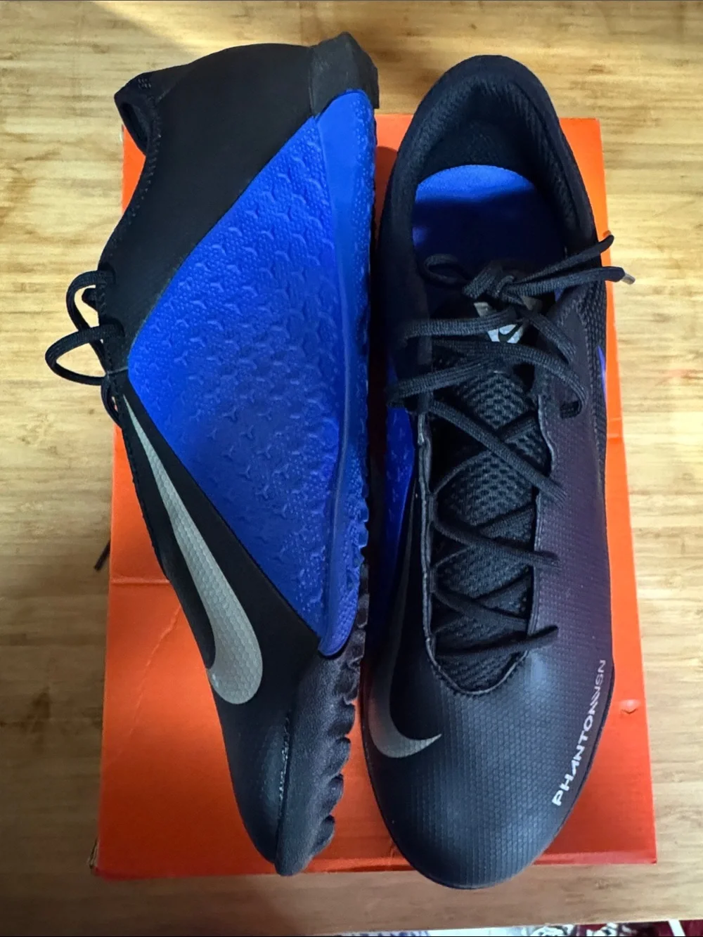 Nike Men’s Phantom VSN Academy Turf Shoes- Black and Blue